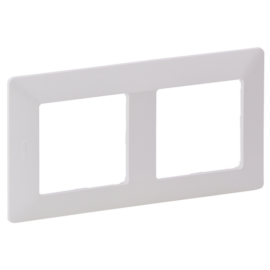 Фото Legrand из серии Valena Life 754002 белого цвета