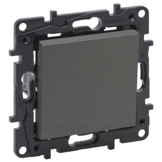 Зображення Legrand серії Niloe Step 863406 стального кольору