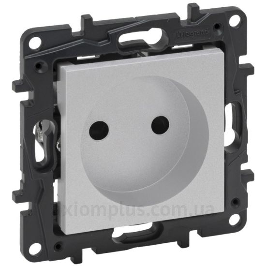 Фото Legrand серии Niloe Step 863319 цвета алюминий