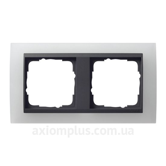 Фото Gira из серии Opaque 021224 белого цвета