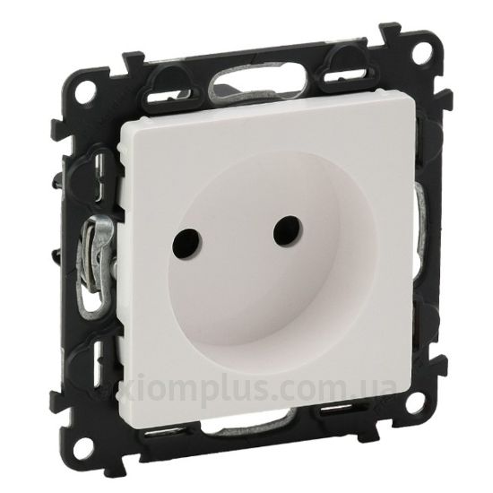 Изображение Legrand из серии Valena Life 753416 белого цвета