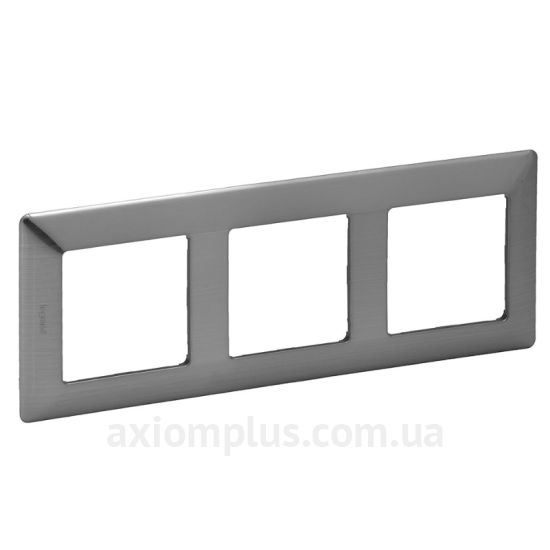 Фото Legrand из серии Valena Life 754153 стального цвета