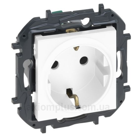Фото Legrand из серии Niloe Step 863120B белого цвета