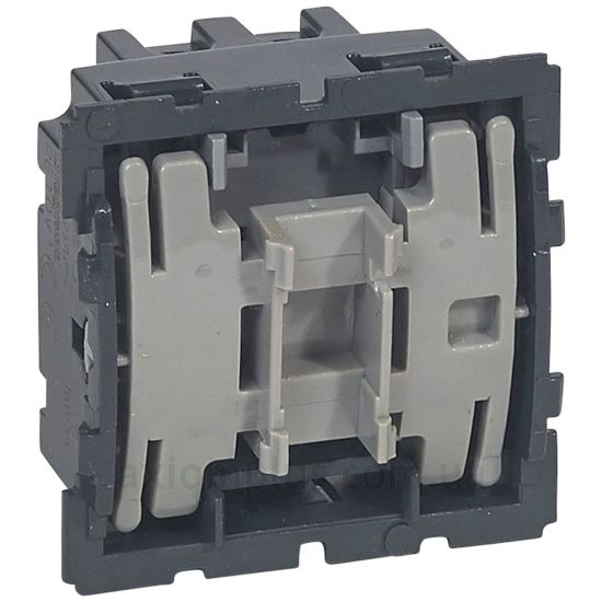 Фото Legrand из серии Celiane 67005