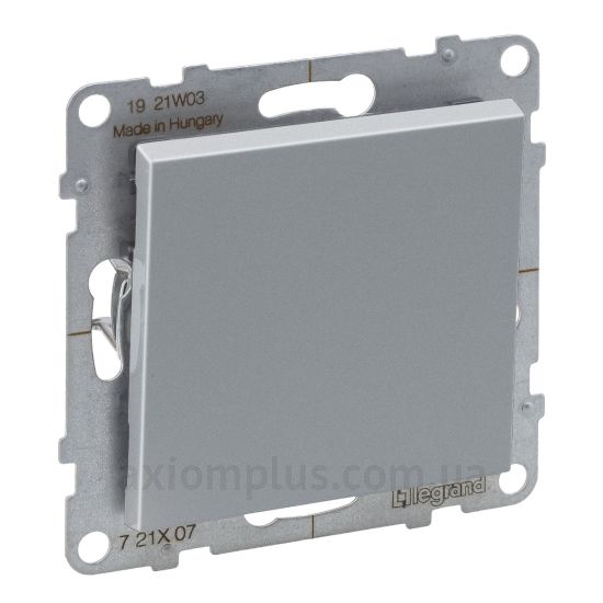Фото Legrand серии Suno 721307 цвета алюминий
