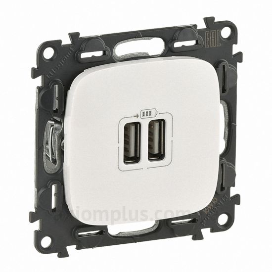 Фото Legrand серии Valena Allure 754999 жемчужного цвета