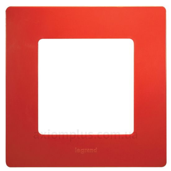 Фото Legrand из серии Etika 672531 красного цвета