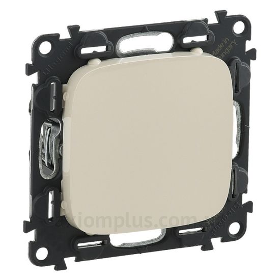 Фото Legrand из серии Valena Allure 755186 цвета слоновой кости