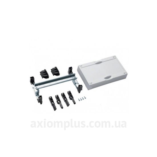 Вставка Hager Univers UD11A1 білого кольору