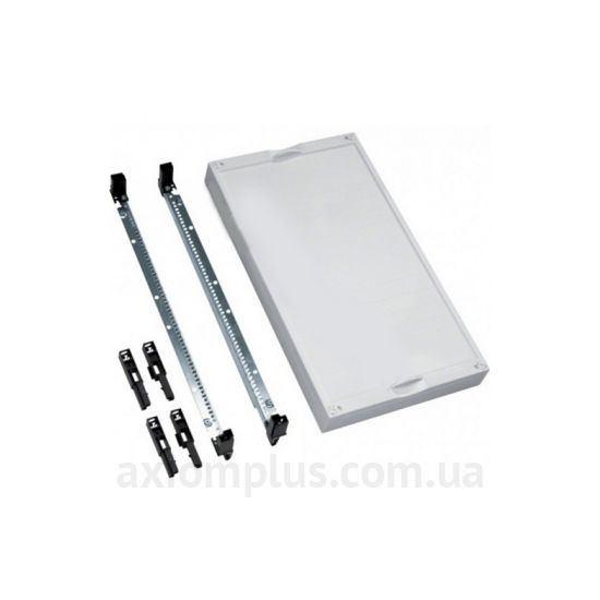 Вставка Hager Univers UD31F1 белого цвета