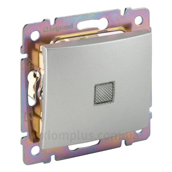 Фото Legrand из серии Valena 770126 цвета алюминий