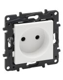 Розетка Legrand Niloe Step 16А 250В винтовой механизм белая (863119)