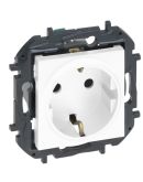 Розетка Legrand Niloe Step 16А 250В со шторками и заземлением белая (863120B)