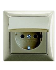 Розетка ABB Basic 55 2CKA002018A1501 20 EUCKD-93-507 с заземлением и с крышкой (шампань)