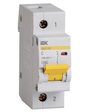 Автоматичний вимикач IEK ВА47-100 1Р С 35А 10кА