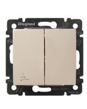 Механизм проходного 2-кл. выключателя Valena IP44 слоновая кость