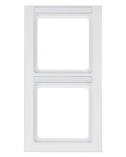Двухместная вертикальная рамка Berker Q.3 10526099 с полем для надписи (полярная белизна)