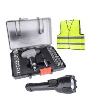 Автомобільний набір інструментів із ліхтариком Black&Decker 30 предметів